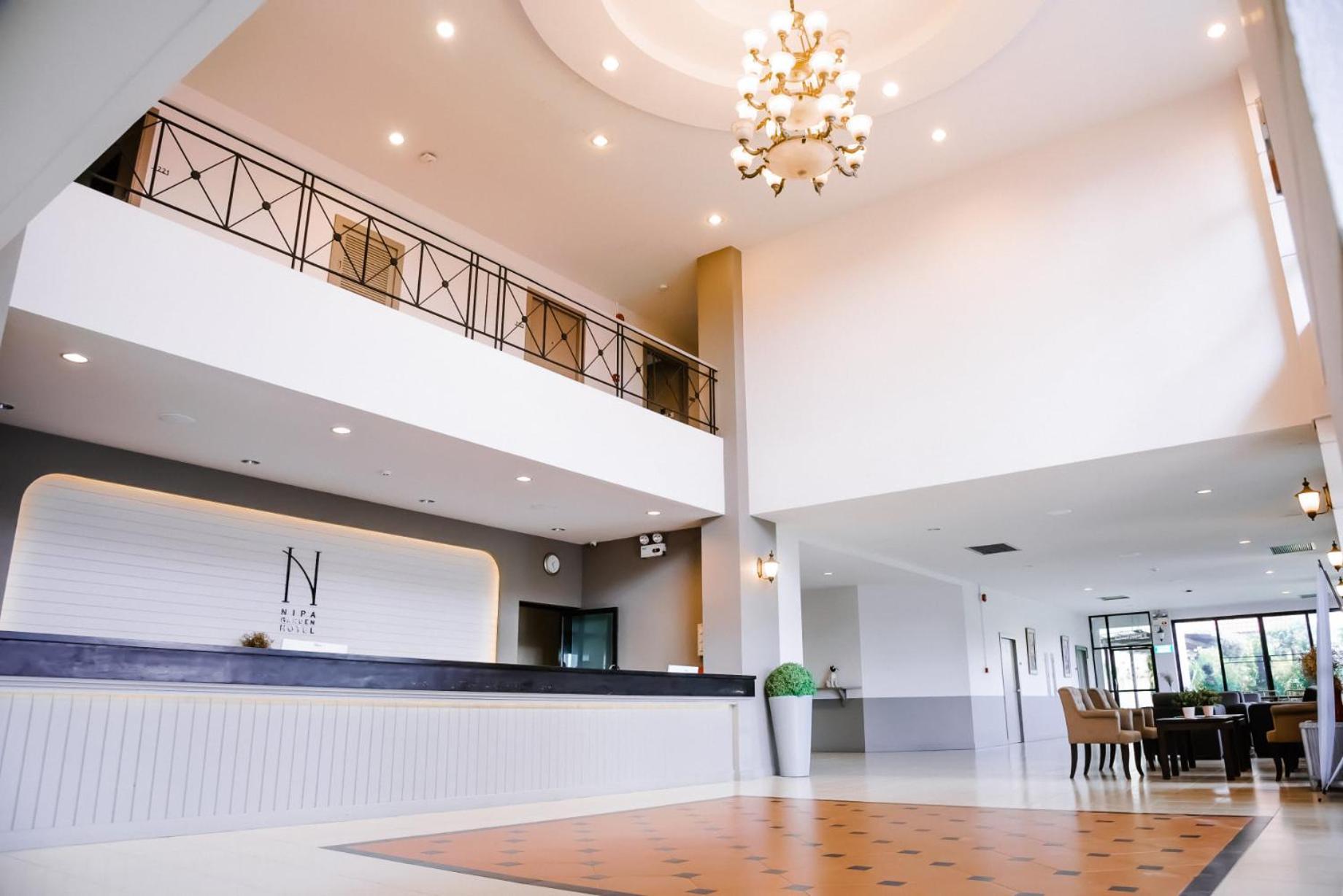 Nipa Garden Hotel Surat Thani Exterior foto